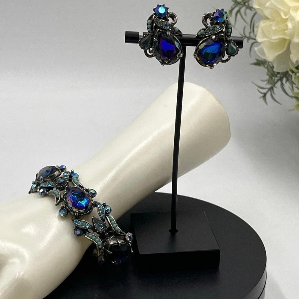 Florenza Signed Vintage Blue‎ Purple Iridescent Glass Bracelet Clip earring Set